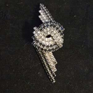 Magnificent Zara Silver Crystal Brooch